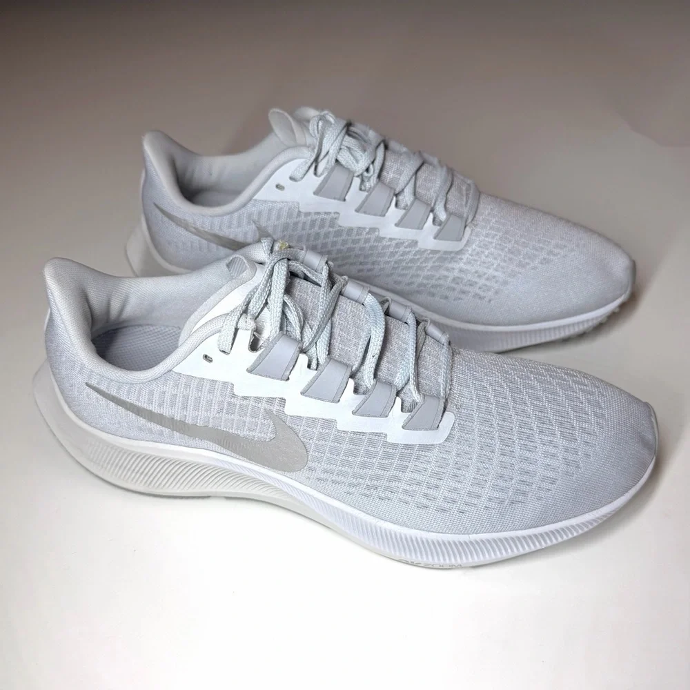 Nike Women’s Air Zoom Pegasus 37 Running Sneakers Gray Size- 11.5